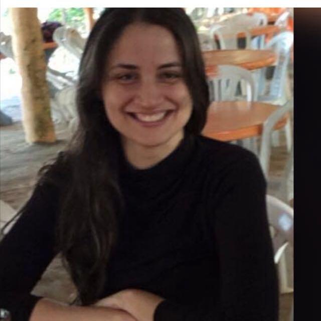 Caroline Miranda Biondi